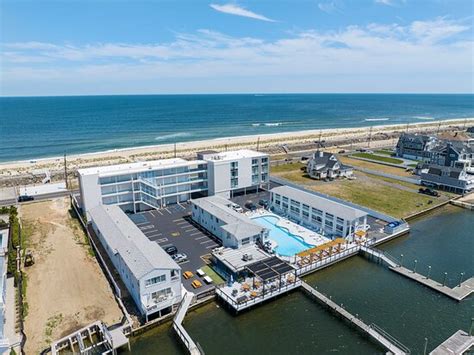 Beachwalk sea bright - BeachWalk at Sea Bright is a coastal retreat celebrated for its prime beachfront location and vibrant atmosphere, featuring live music and a blend of modern and classic beach house charm. While the hotel's pool …